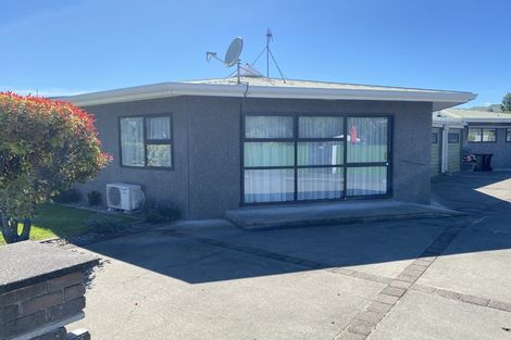 Photo of property in 41 Middle Road, Havelock North, 4130