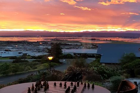 Photo of property in 8 Windsor Drive, Britannia Heights, Nelson, 7010