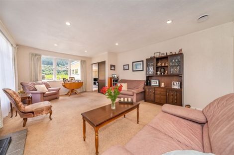 Photo of property in 32 Mcleod Street, Elderslea, Upper Hutt, 5018