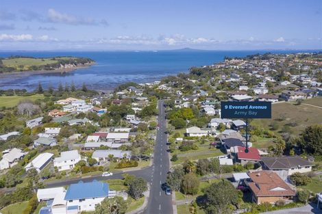 Photo of property in 9 Everard Avenue, Army Bay, Whangaparaoa, 0930