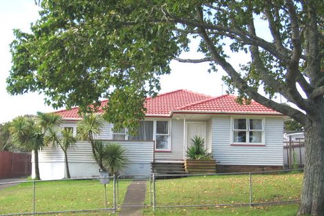 Photo of property in 7 Larissa Avenue, Henderson, Auckland, 0610