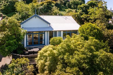 Photo of property in 79 Milton Road, Bluff Hill, Napier, 4110