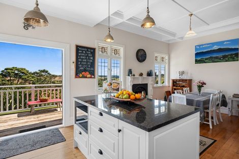 Photo of property in 176 Valley Road, Waitoki, Kaukapakapa, 0871