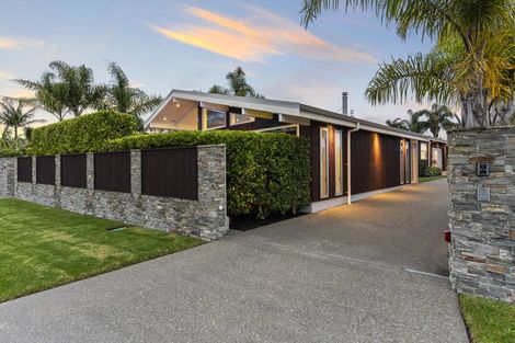 Photo of property in 39 Doment Crescent, Orewa, 0931