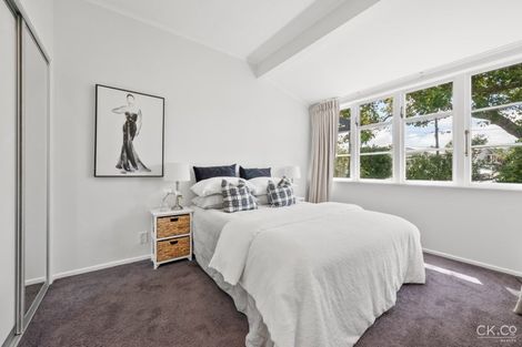 Photo of property in 15 Allen Street, Boulcott, Lower Hutt, 5011