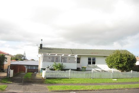 Photo of property in 11 Minton Place, Manurewa, Auckland, 2102