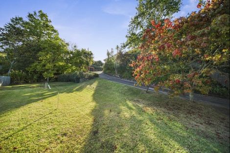 Photo of property in 16 Fenton Terrace, Cockle Bay, Auckland, 2014