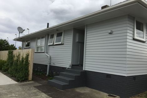 Photo of property in 44 Gossamer Drive, Pakuranga Heights, Auckland, 2010