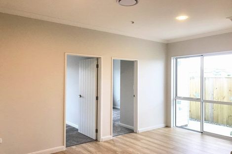 Photo of property in 32 Hikuawa Road, Flat Bush, Auckland, 2019