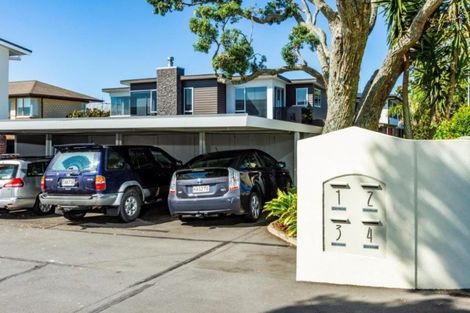 Photo of property in 1/241 Hurstmere Road, Takapuna, Auckland, 0622