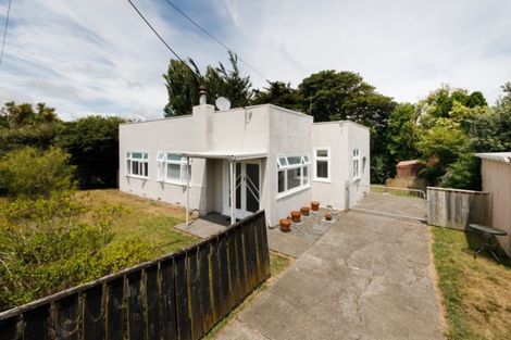 Photo of property in 9 Fagan Street, Bulls, 4818