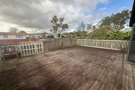 Photo of property in 17 Winiata Terrace, Papakura, 2110