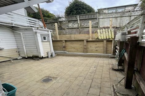 Photo of property in 28 Macdonald Crescent, Te Aro, Wellington, 6011