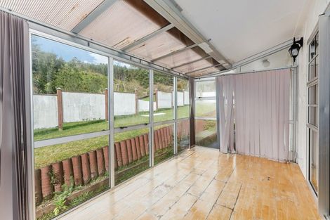 Photo of property in 36 Apple Terrace, Ranui, Porirua, 5024