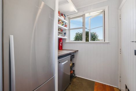 Photo of property in 12 Aldersley Street, Richmond, Christchurch, 8013