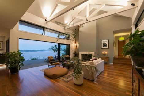 Photo of property in 98 Pukematu Lane, Russell, 0202