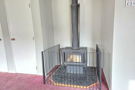 Photo of property in 21 Moonstone Grove, Birchville, Upper Hutt, 5018