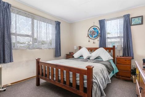 Photo of property in 37 Conclusion Street, Ascot Park, Porirua, 5024