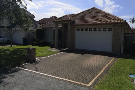 Photo of property in 10 Trovare Place, Golflands, Auckland, 2013