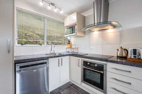 Photo of property in 3/7 Venus Place, Whitby, Porirua, 5024