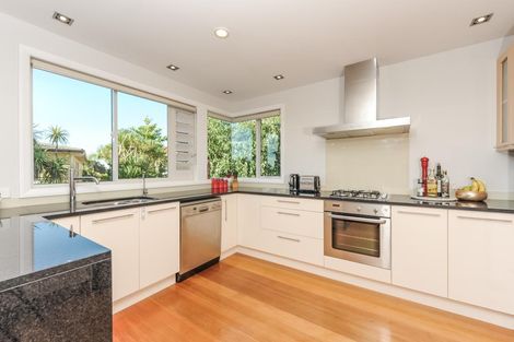 Photo of property in 285a Titirangi Road, Titirangi, Auckland, 0604