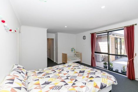 Photo of property in 20 Patatee Terrace, Baverstock, Hamilton, 3200