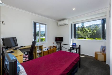 Photo of property in 13 Poplar Grove, Ebdentown, Upper Hutt, 5018