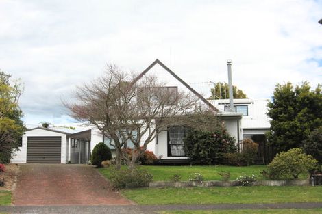 Photo of property in 10 Pandora Place, Welcome Bay, Tauranga, 3112