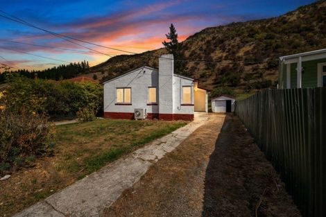 Photo of property in 15 Smith Street, Roxburgh, 9500