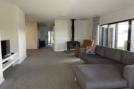 Photo of property in 9 Gee Place, Taradale, Napier, 4112