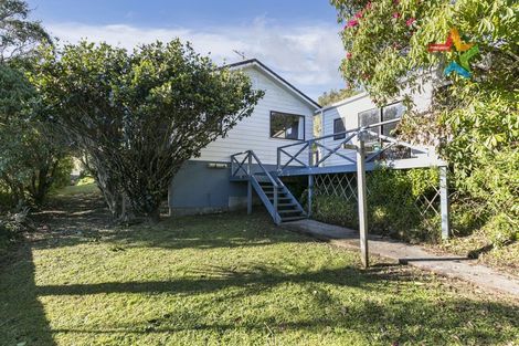 Photo of property in 4 Alanbrooke Place, Karori, Wellington, 6012