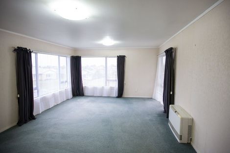 Photo of property in 21 Logan Way, Kelvin Grove, Palmerston North, 4414