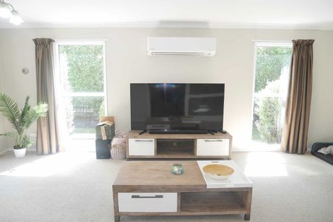 Photo of property in 319 Sawyers Arms Road, Bishopdale, Christchurch, 8053