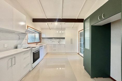 Photo of property in 52 Hope Farm Avenue, Pakuranga Heights, Auckland, 2010