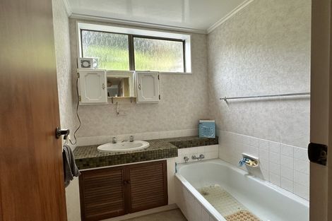 Photo of property in 10 Houston Grove, Miramar, Wellington, 6022