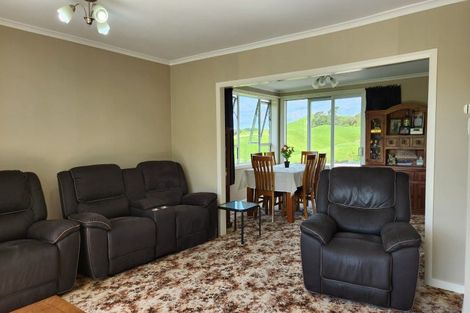 Photo of property in 133 Kaimata Road, Kaimata, Inglewood, 4390