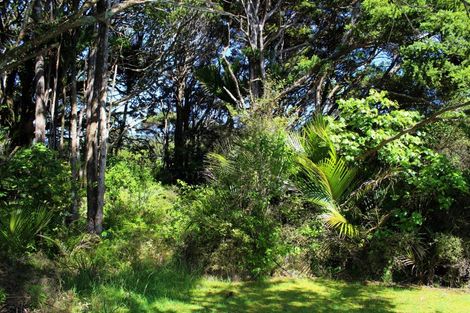 Photo of property in 144 The Crescent, Langs Beach, Waipu, 0582