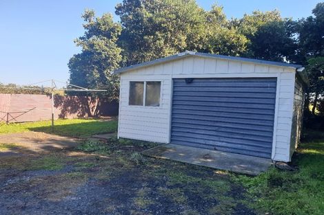 Photo of property in 16 Albany Street, Patea, 4520