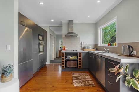 Photo of property in 76 Mcentee Road, Waitakere, Auckland, 0816
