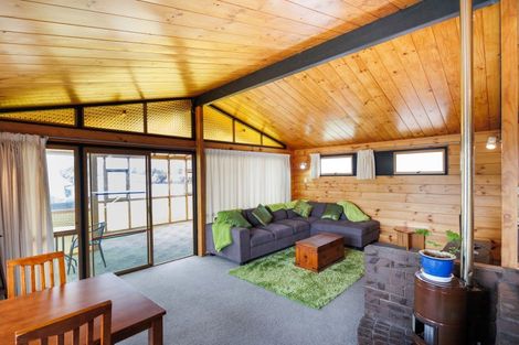 Photo of property in 17 Lockhart Avenue, Milson, Palmerston North, 4414