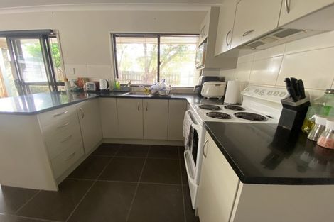 Photo of property in 10 Cedar Heights Avenue, Massey, Auckland, 0614