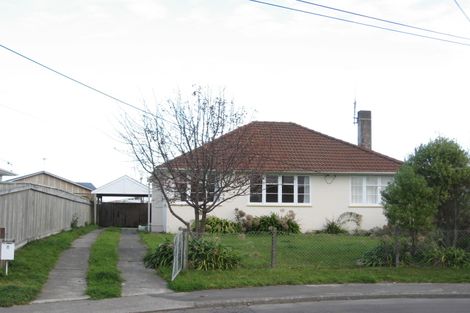 Photo of property in 6 Matene Place, Otaki, 5512