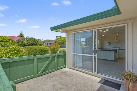 Photo of property in 4 Clark Street, Levin, 5510