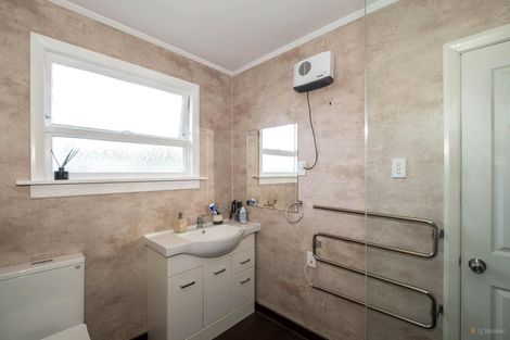 Photo of property in 24 Rhodes Street, Waimate, 7924