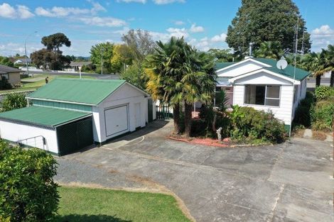 Photo of property in 32 Waerenga Road, Te Kauwhata, 3710