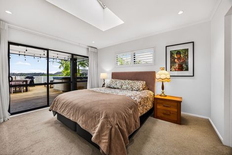 Photo of property in 36 Kath Hopper Drive, Orewa, 0931