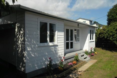Photo of property in 26 Francis Road, Paraparaumu Beach, Paraparaumu, 5032
