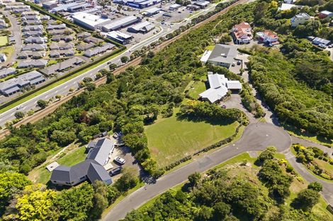 Photo of property in 7 Countryridge Close, Paraparaumu, 5032