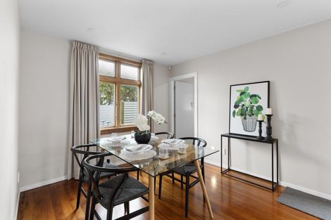 Photo of property in 17 East Street, Terrace End, Palmerston North, 4410