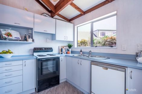 Photo of property in 90a Epuni Street, Epuni, Lower Hutt, 5011